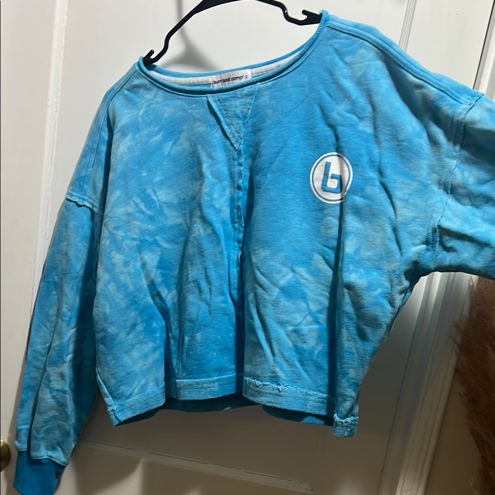 Blue Tie-Dye Cropped Sweatshirt